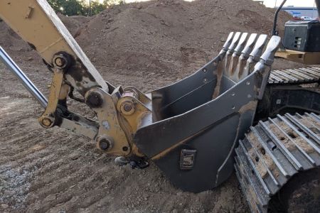 Odolné značení strojů pro těžký průmysl