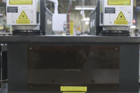 Dvouhlavý laser: Dvě hlavy jsou lepší než jedna